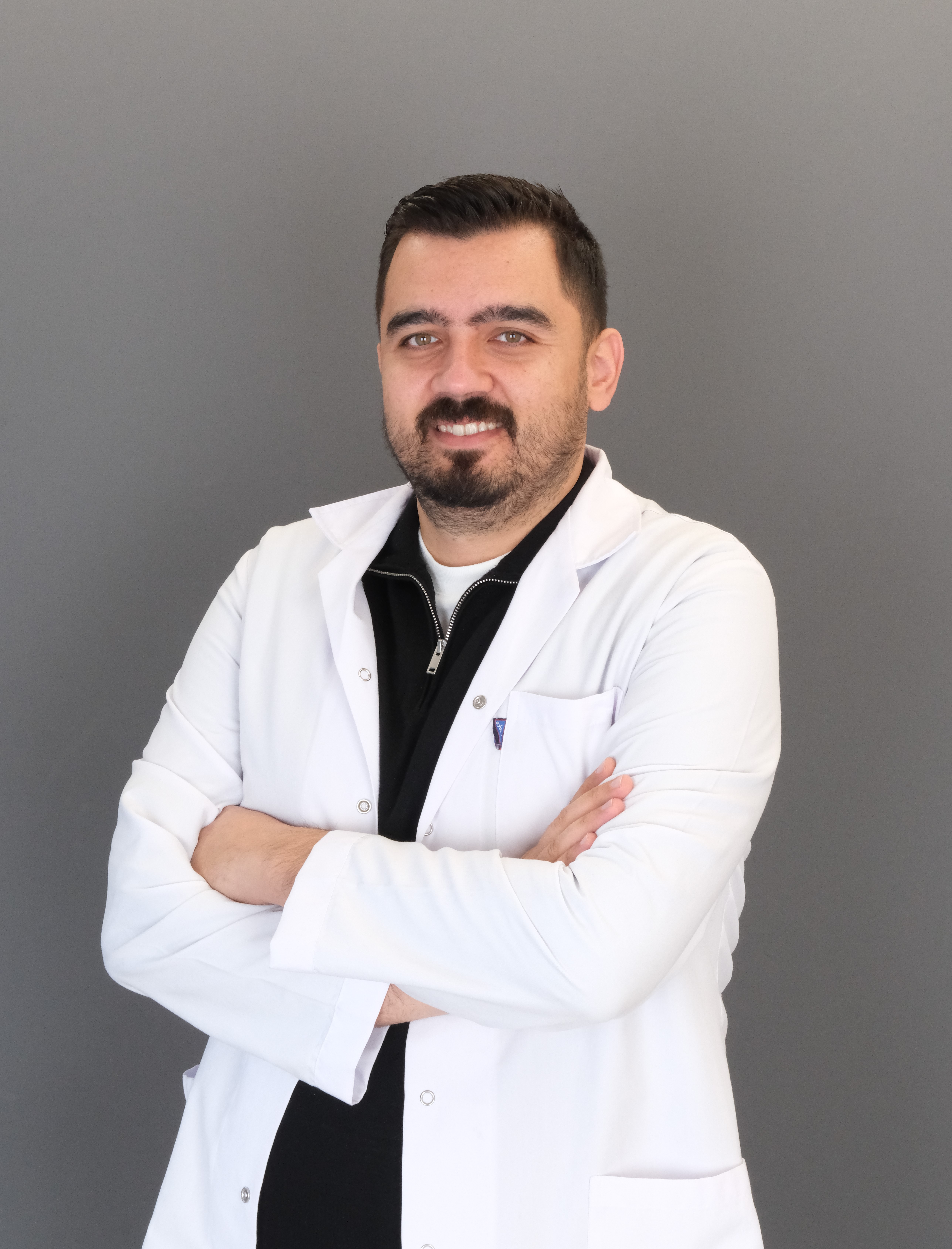Uzm. Dt. Mustafa Göktürk