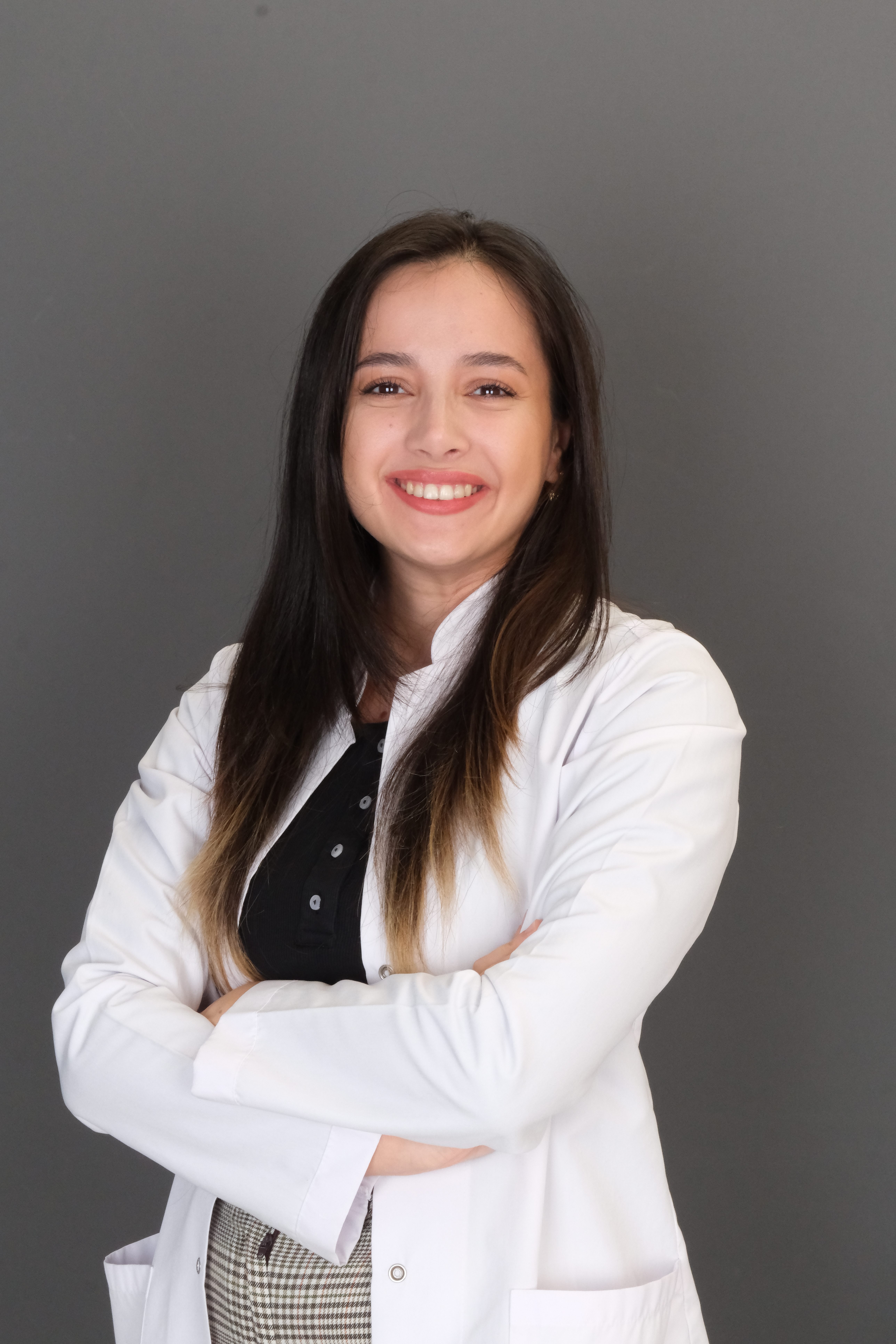 Dt. Nisa Doğru Erdoğan